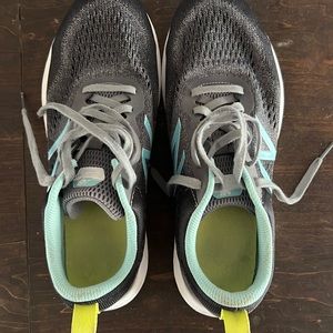 Women’s New Balance Fresh Foam Arishi: Size 9.5